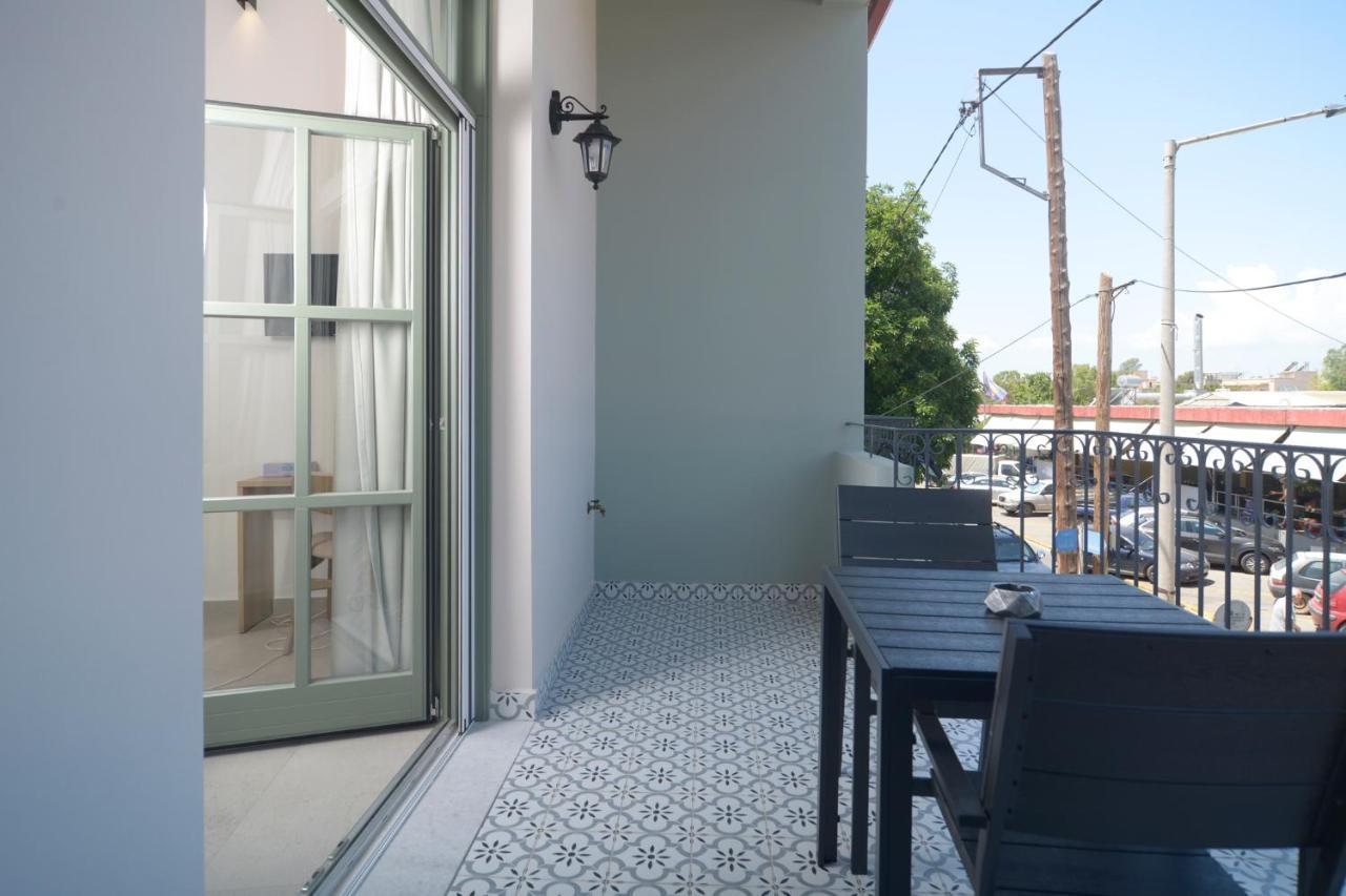 Isavella'S Apartments Under The Castle Kalamata Exterior foto